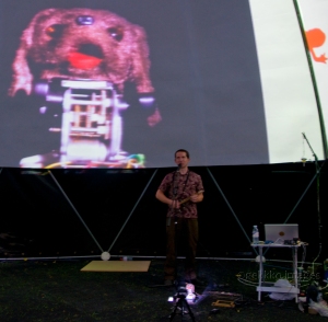 Paul Granjon & TouTou the robotic dog